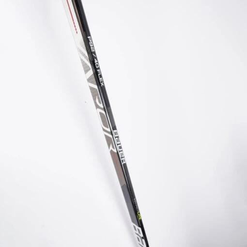 Bauer Vapor HyperLite Junior Hockey Stick - 40 Flex -Warrior Sales Store bauer hockey sticks bauer vapor hyperlite junior hockey stick 40 flex 28796989636674