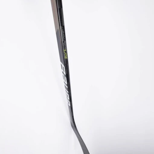 Bauer Vapor HyperLite Junior Hockey Stick - 50 Flex -Warrior Sales Store bauer hockey sticks bauer vapor hyperlite junior hockey stick 50 flex 28796991340610