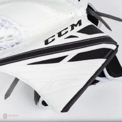 CCM Extreme Flex E4.9 Senior Goalie Catcher - Source Exclusive -Warrior Sales Store ccm catchers ccm extreme flex e4 9 senior goalie catcher source exclusive 5323923685442