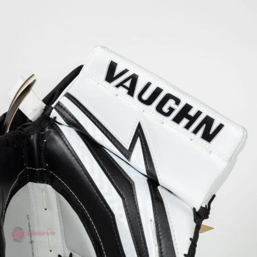 Vaughn Velocity V9 Pro Carbon Senior Goalie Catcher -Warrior Sales Store vaughn catchers vaughn velocity v9 pro carbon senior goalie catcher 14508880920642